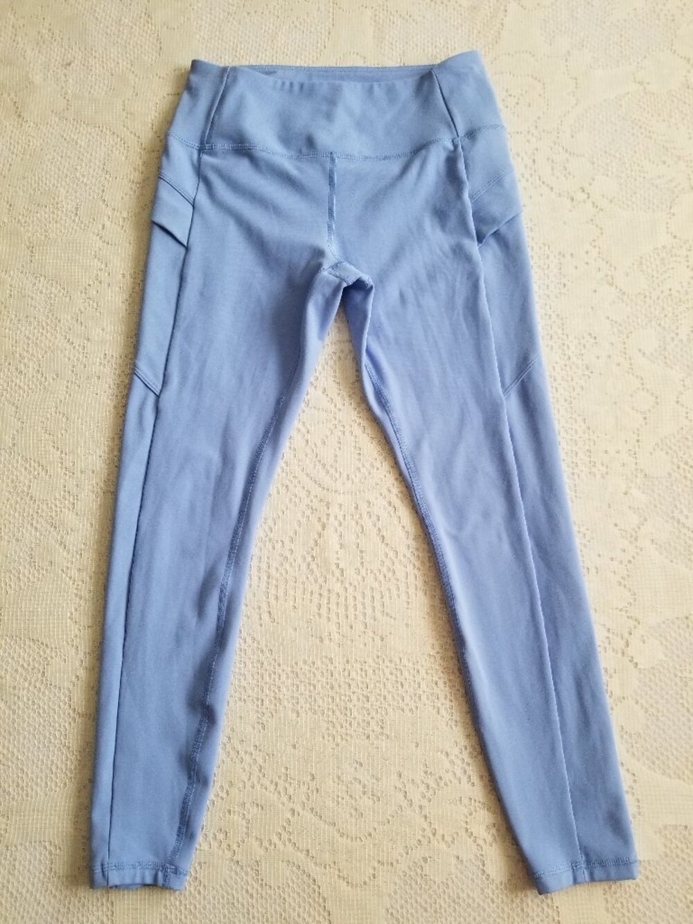 Avalanche High-Rise Light Blue Active Leggings Medium